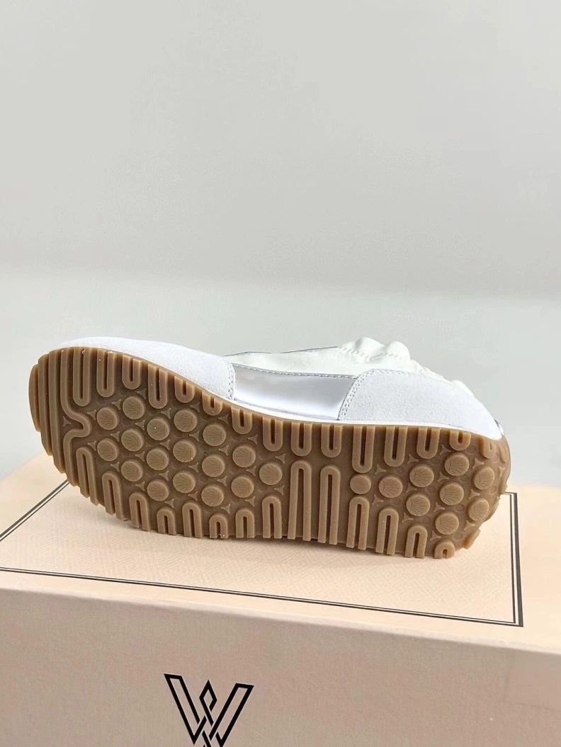 Versatile Othxr Sneakers 210045