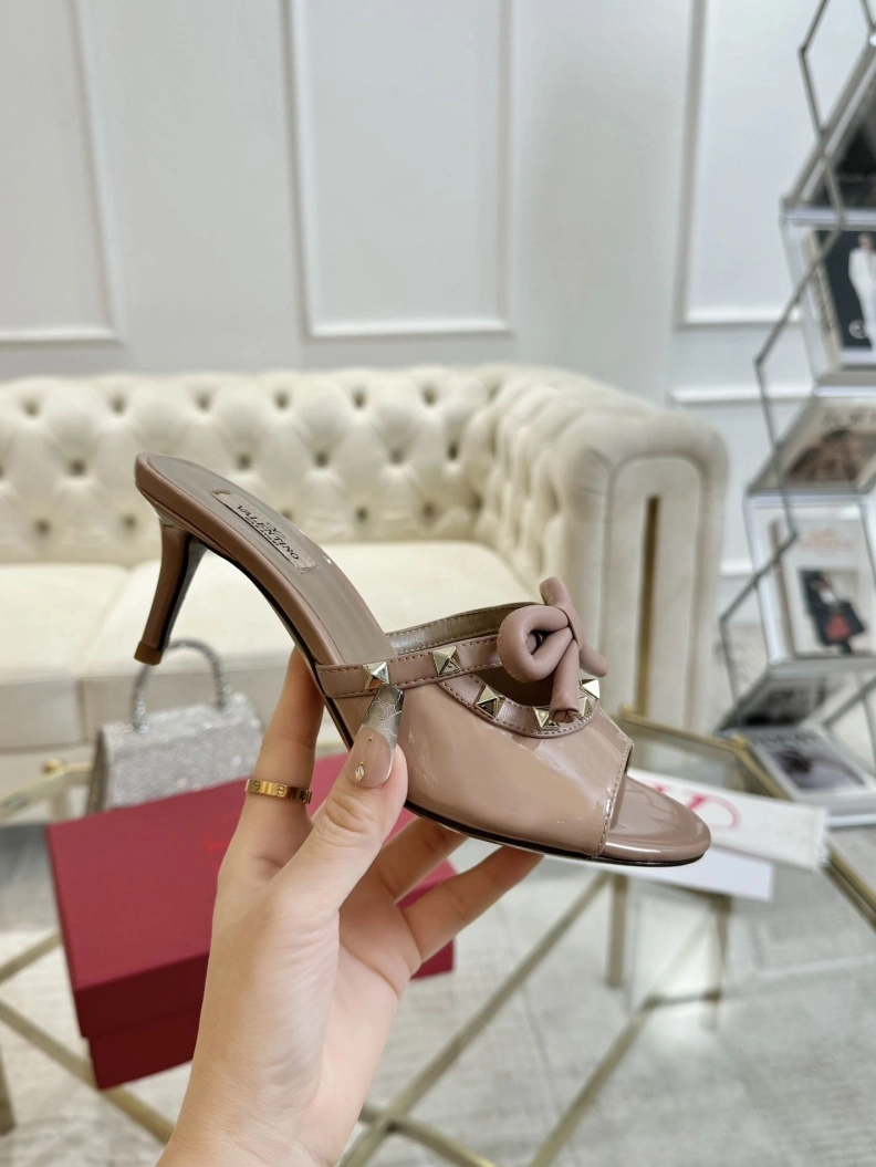 Unique Vxlxntino Sandals 228816