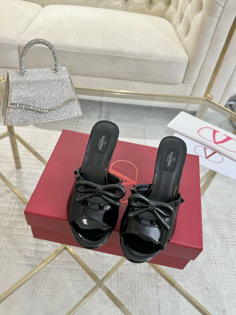 Trendy Vxlxntino Sandals 228810
