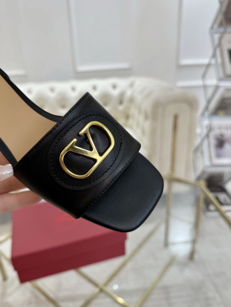 Gxvxnchy Sandals Trendy 152026