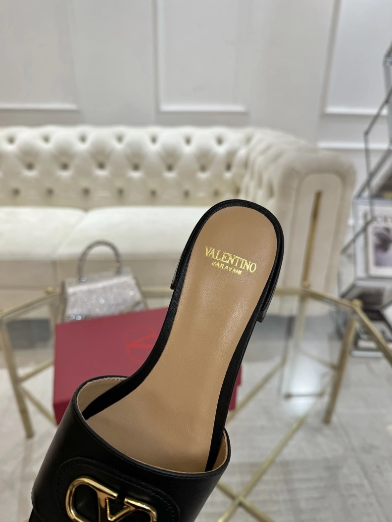 Gxvxnchy Sandals Trendy 152026