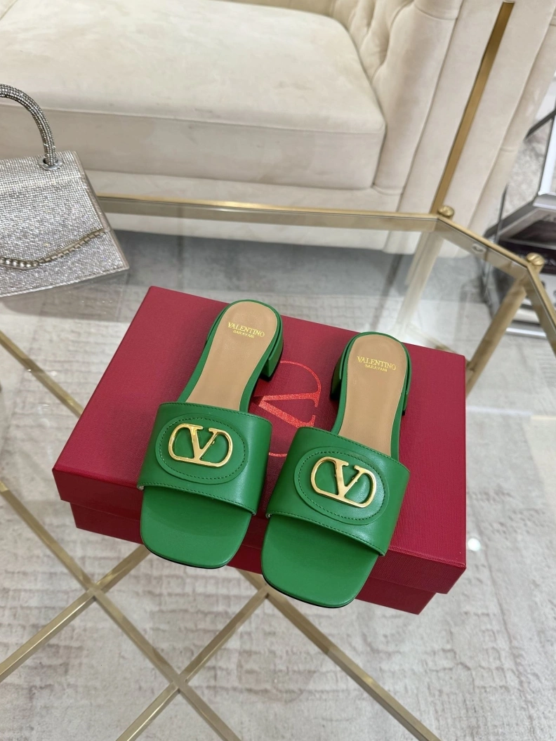Gxvxnchy Sandals Sophisticated 152004