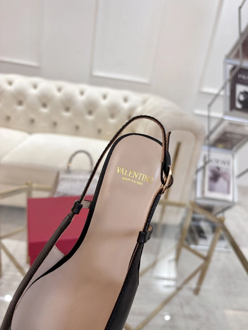 Comfortable Vxlxntino Sandals 228804