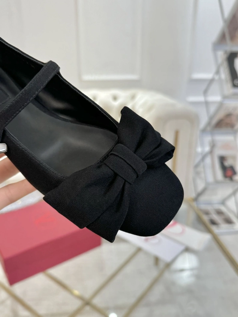 Unique Vxlxntino flat shoes 228884