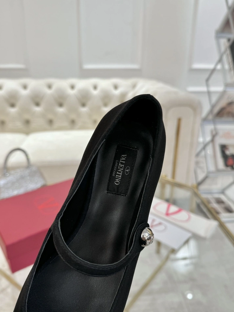 Unique Vxlxntino flat shoes 228884