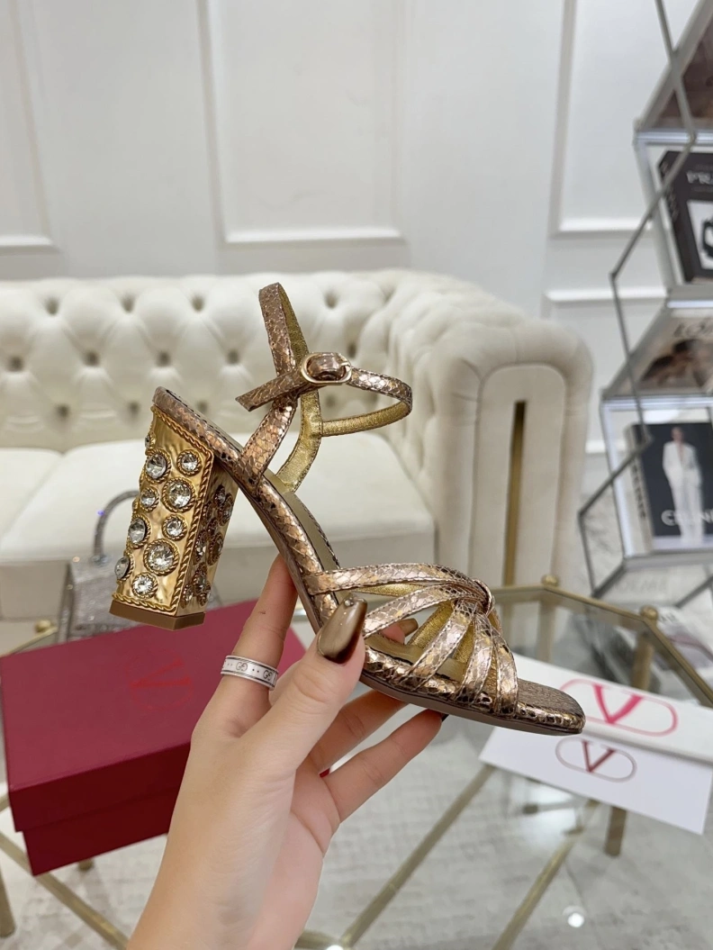Efficient Vxlxntino High Heels 228871