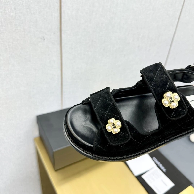 HighQuality Chxnxl Sandals 133614