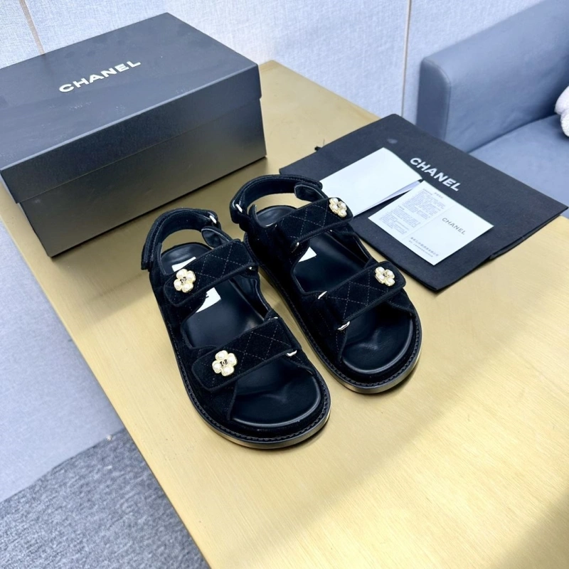 HighQuality Chxnxl Sandals 133614