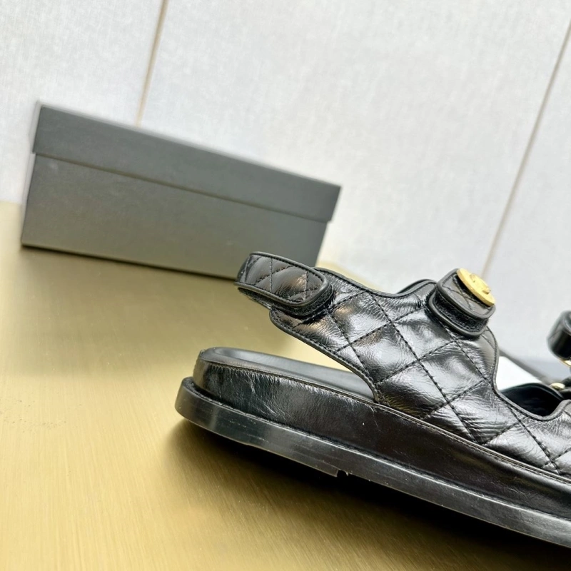 Breathable Chxnxl Sandals 133609