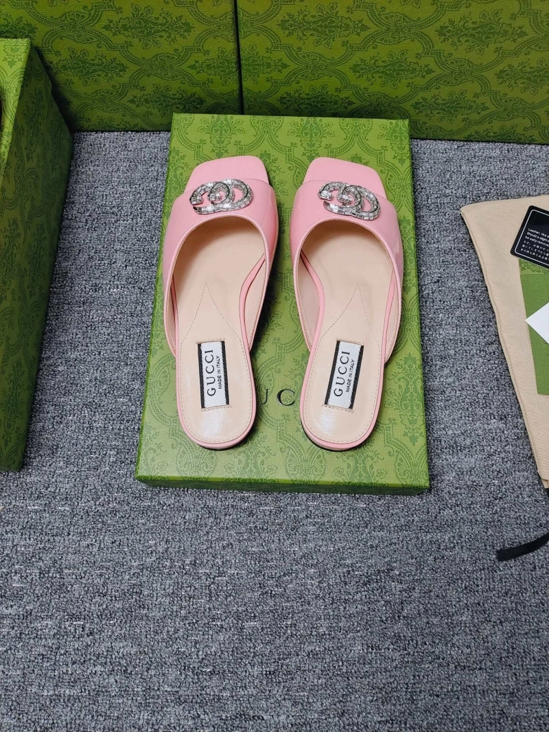 Minimalist Gxccx Slippers 166707