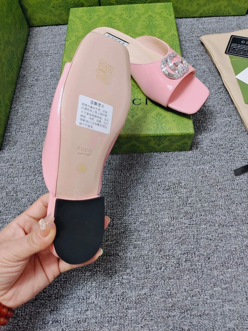 Minimalist Gxccx Slippers 166707
