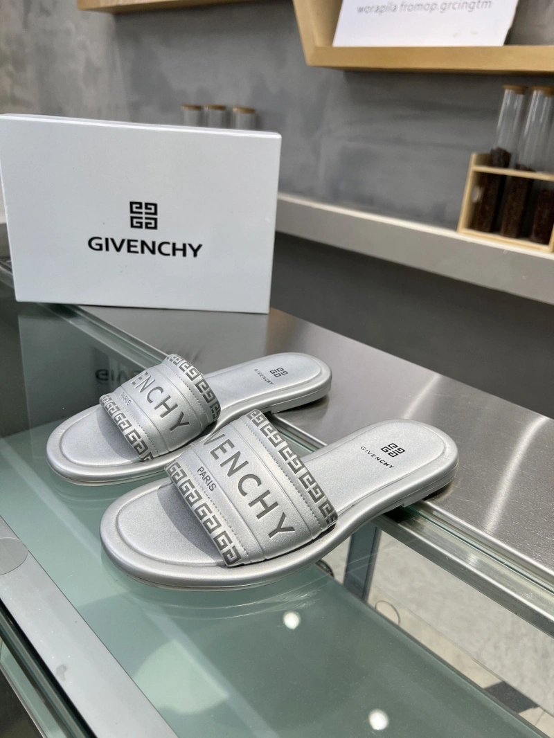 Gxvxnchy Slippers WellDesigned 154748