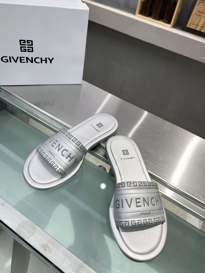 Gxvxnchy Slippers WellDesigned 154748