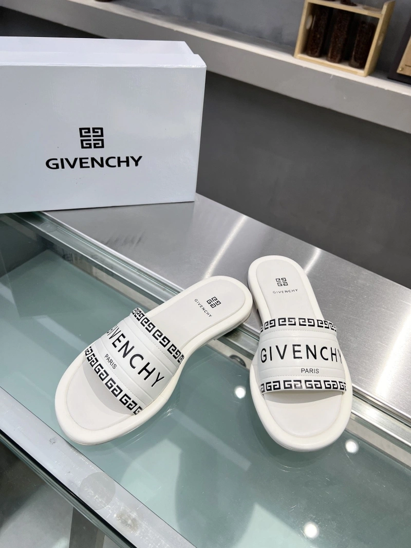 Fashionable Gxvxnchy Slippers 154738