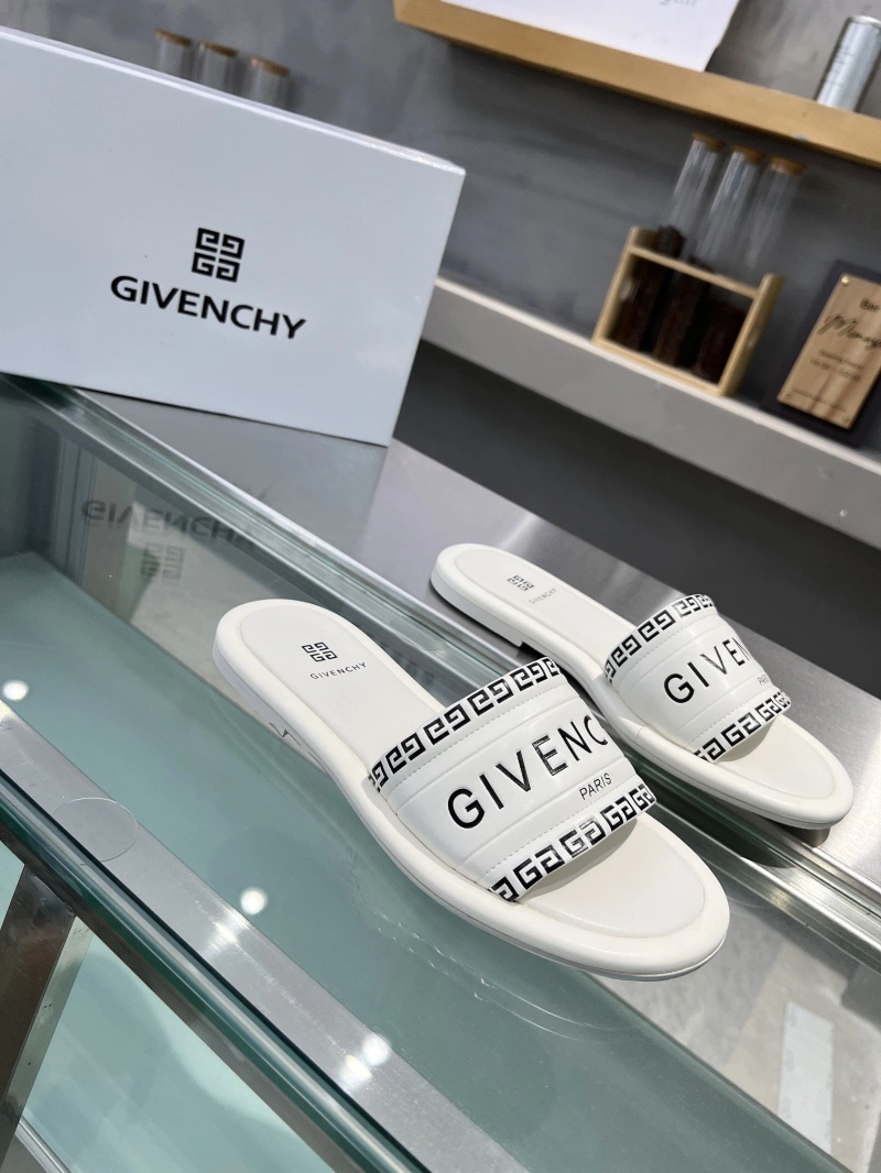 Fashionable Gxvxnchy Slippers 154738