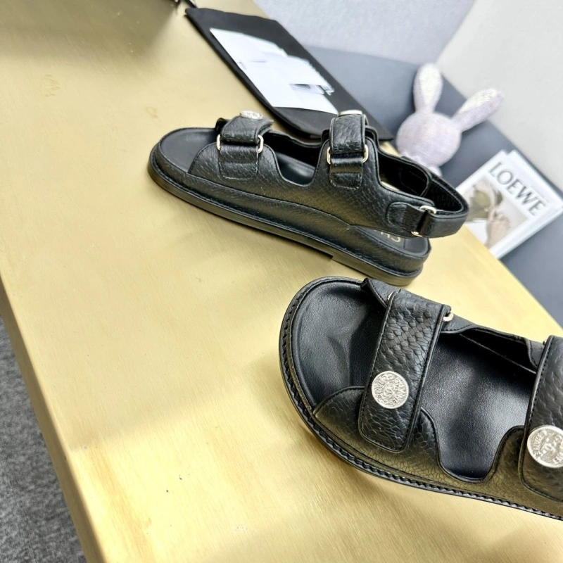 Comfortable Chxnxl Sandals 133565