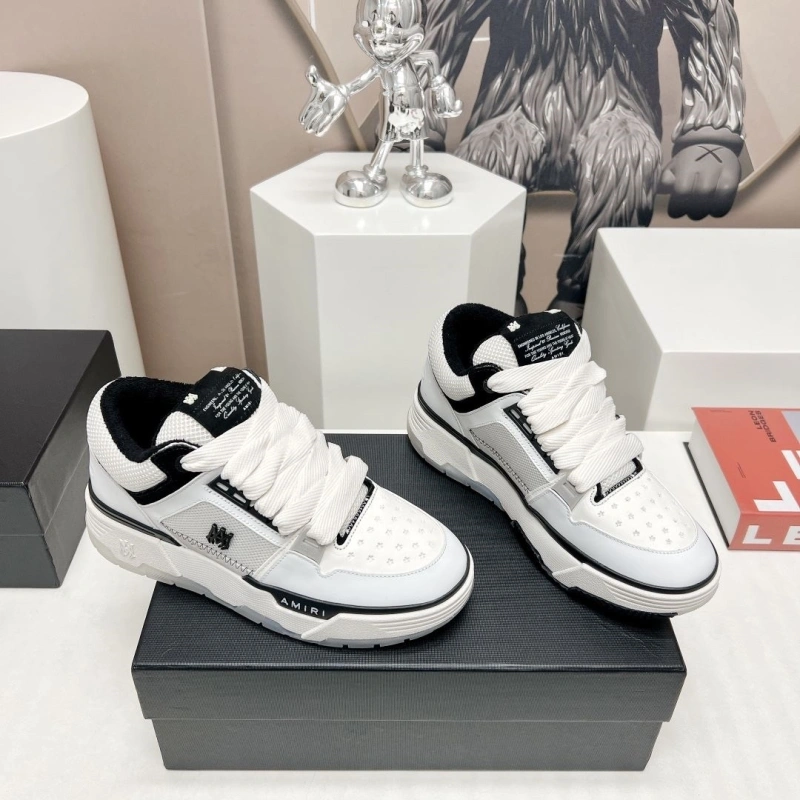 Versatile Nxkx Sneakers 200238