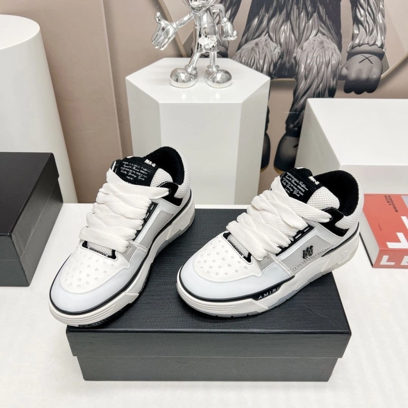 Versatile Nxkx Sneakers 200238