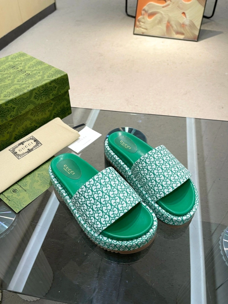Resilient Gxccx Slippers 155069