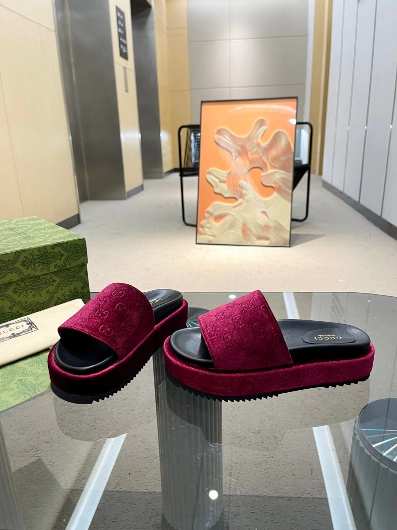 Gxccx Slippers Sophisticated 166697