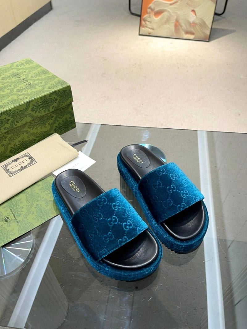 Affordable Gxccx Slippers 166709