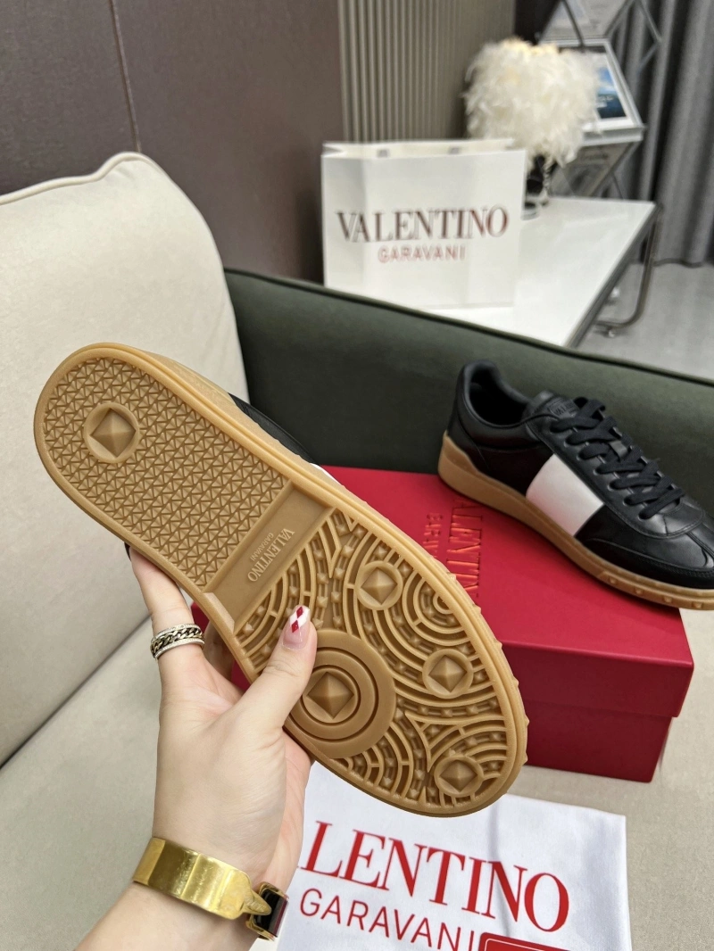 EasyMatch Vxlxntino Sneakers 233424
