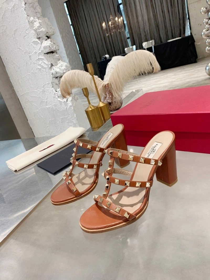 Cozy Vxlxntino High Heels 233385