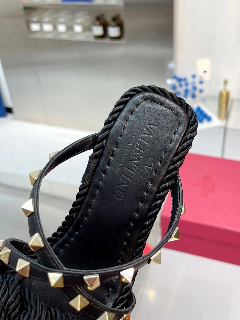 Cozy Vxlxntino High Heels 233296