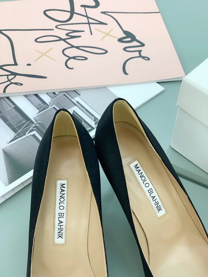 Cozy Mxnxlo Blxhnxk High Heels 193414