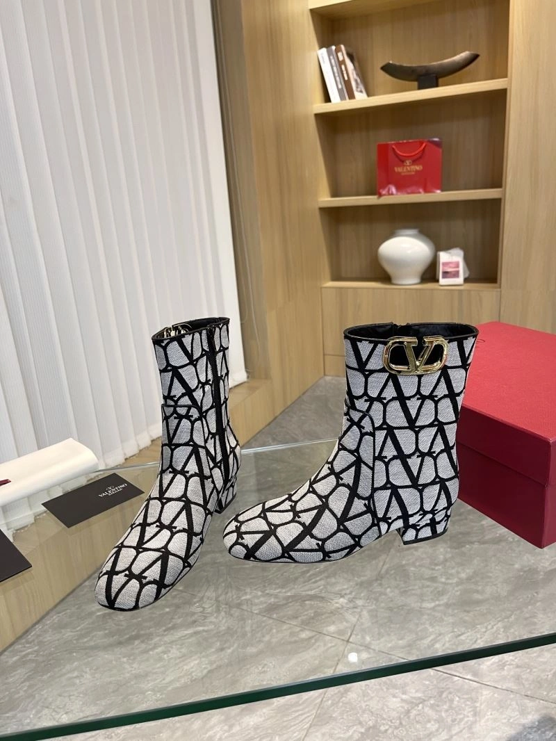 Vibrant Vxlxntino Boots 233422