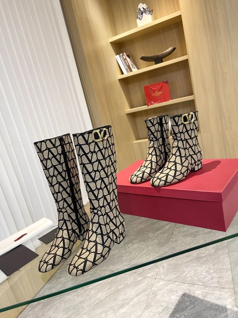 Comfortable Vxlxntino Boots 233419