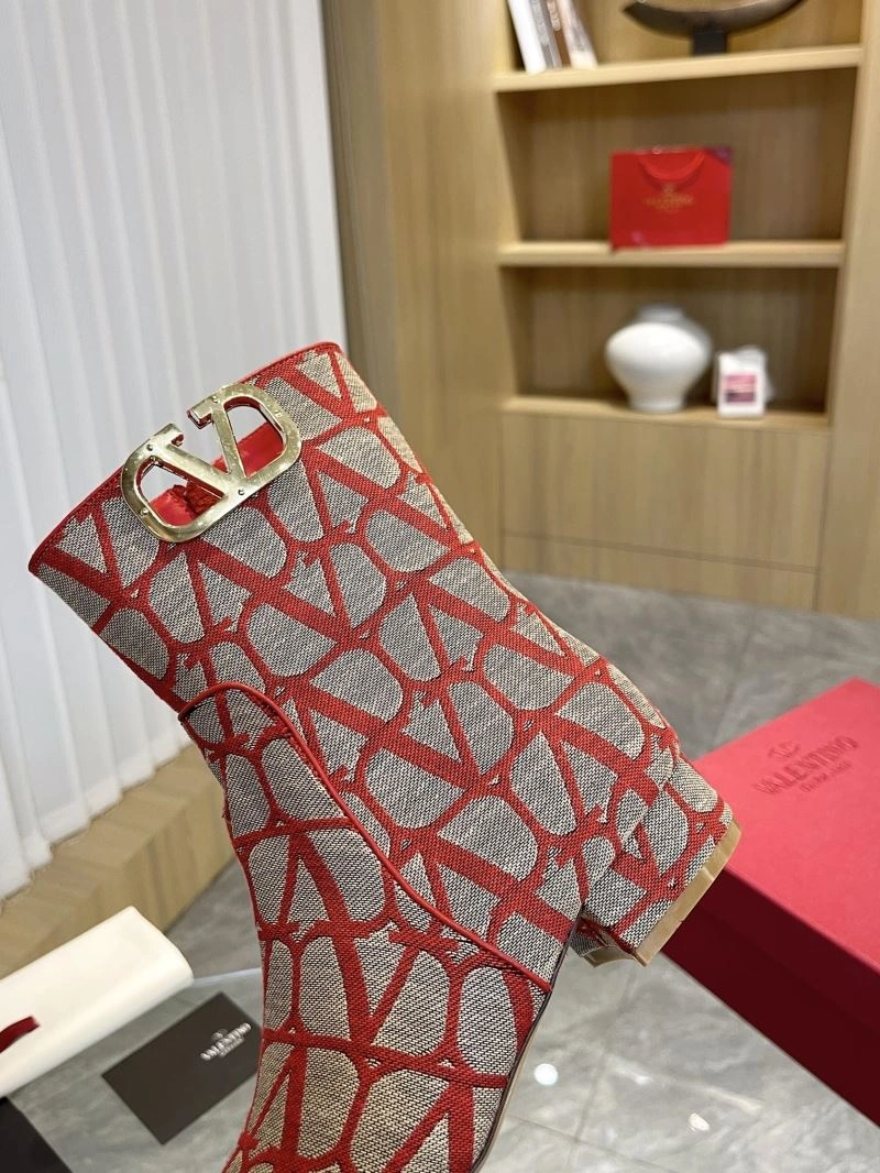 Vibrant Vxlxntino Boots 233426