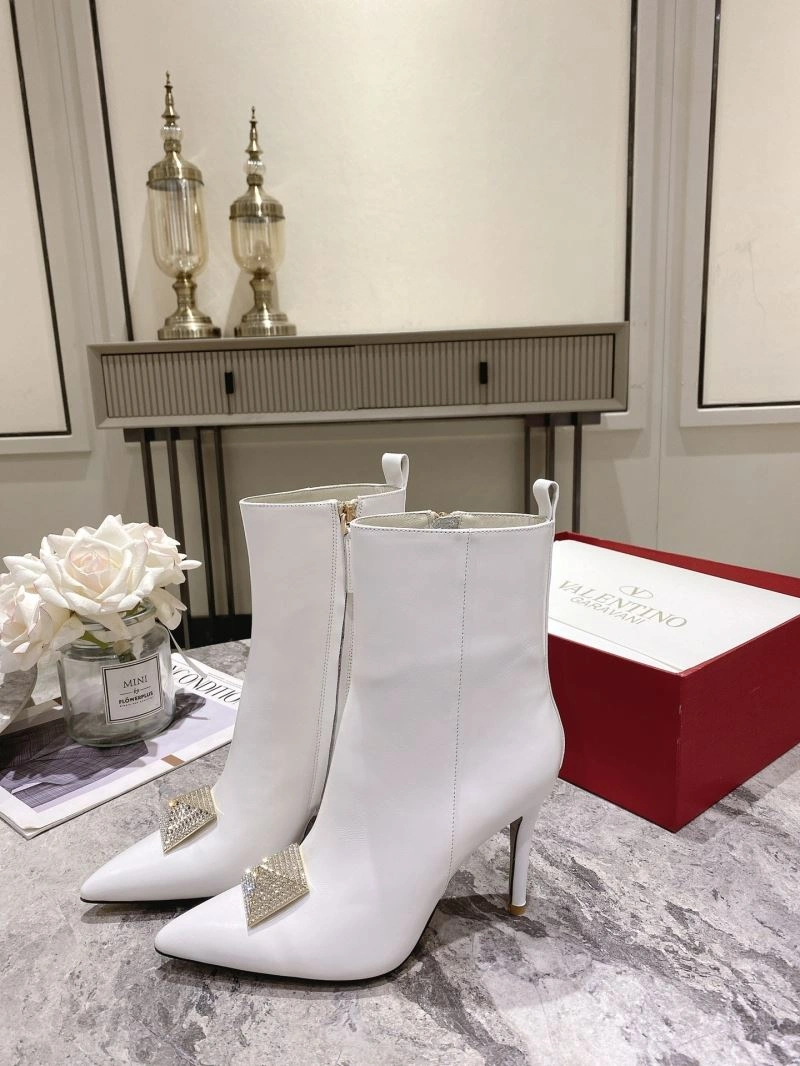 Modern Vxlxntino Boots 233387
