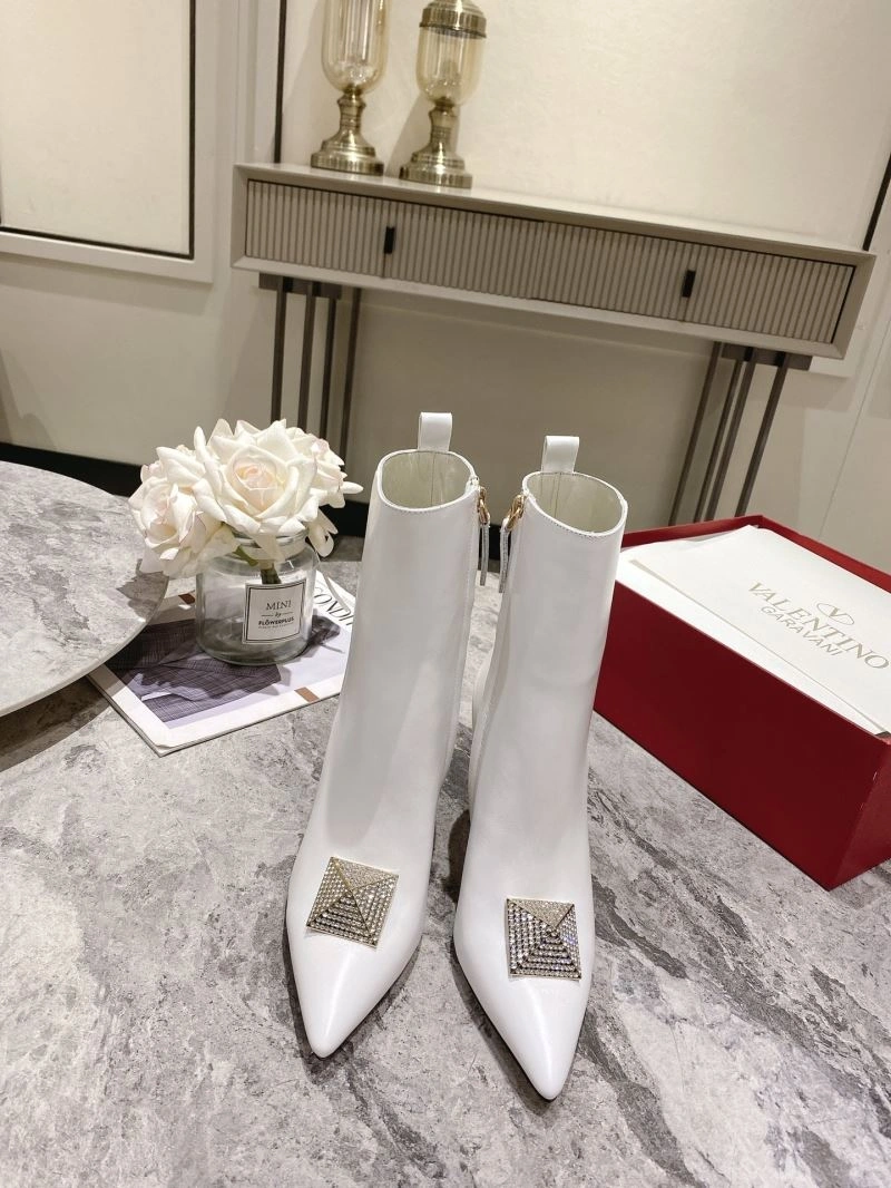Modern Vxlxntino Boots 233387