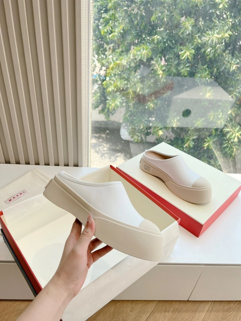 HighQuality Othxr Slippers 215012