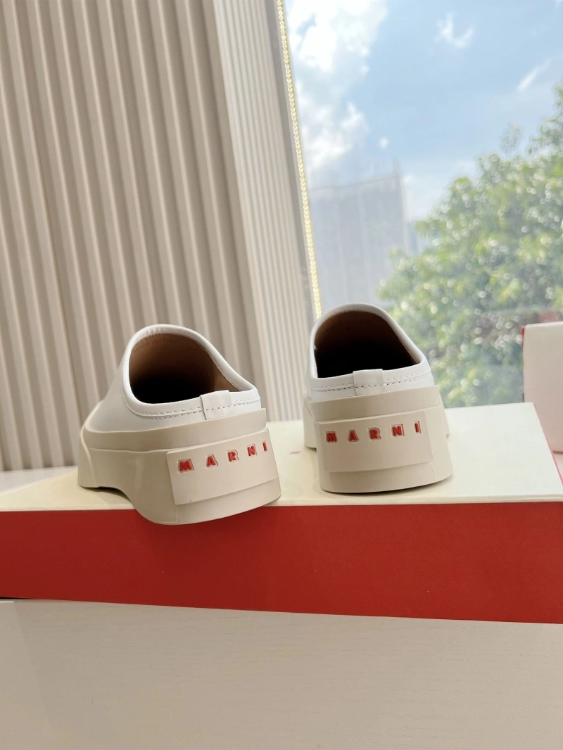 HighQuality Othxr Slippers 215012