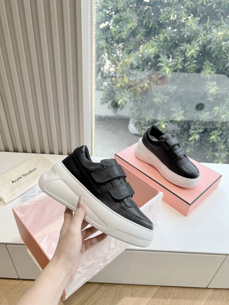 Comfortable Othxr Sneakers 214891