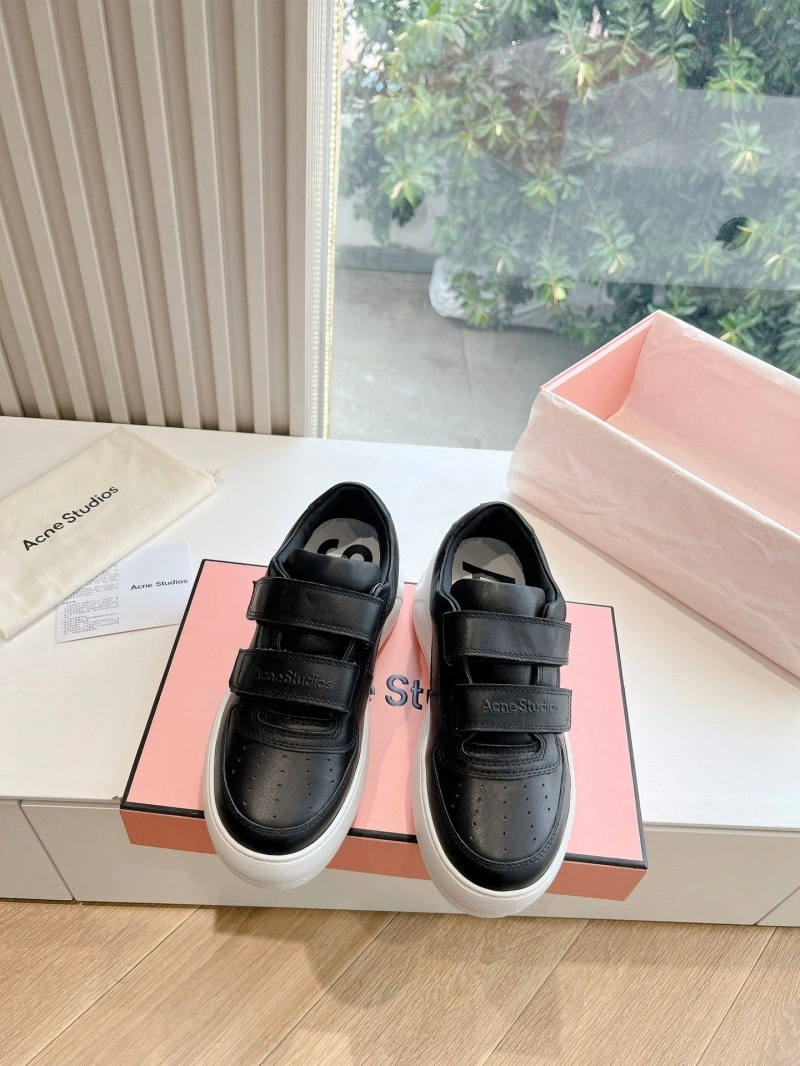 Comfortable Othxr Sneakers 214891