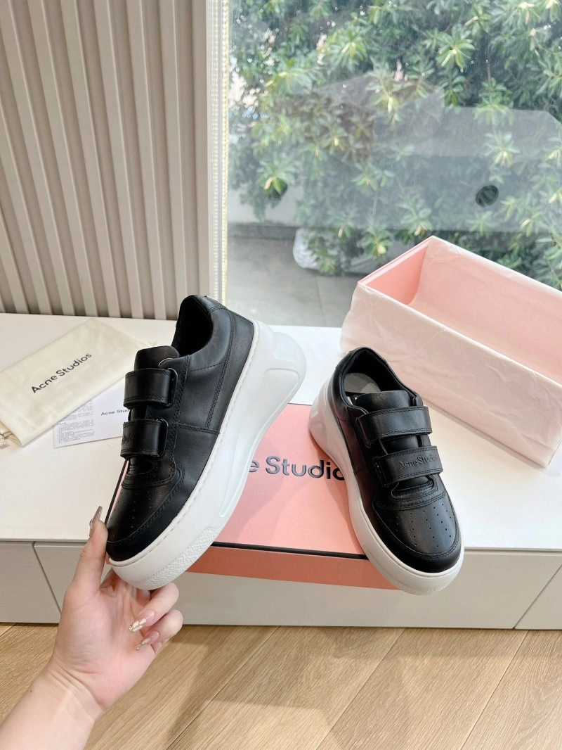Comfortable Othxr Sneakers 214891