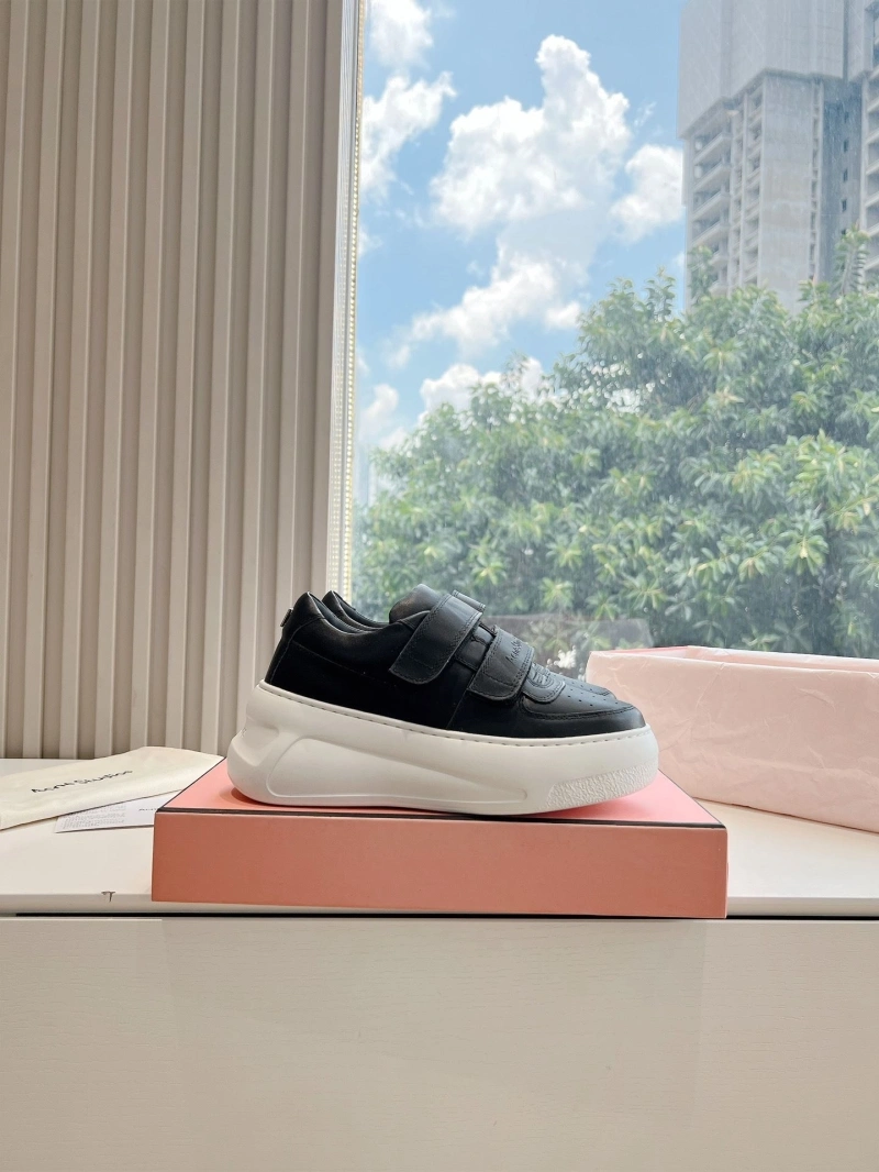 Comfortable Othxr Sneakers 214891