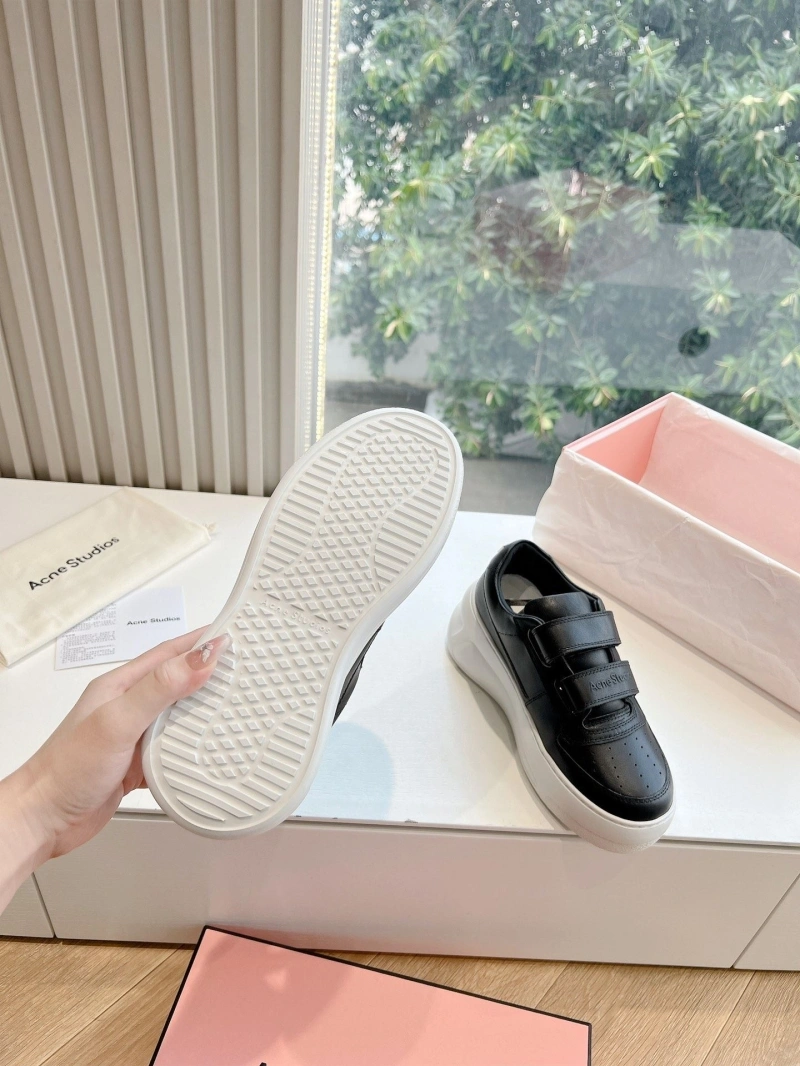 Comfortable Othxr Sneakers 214891