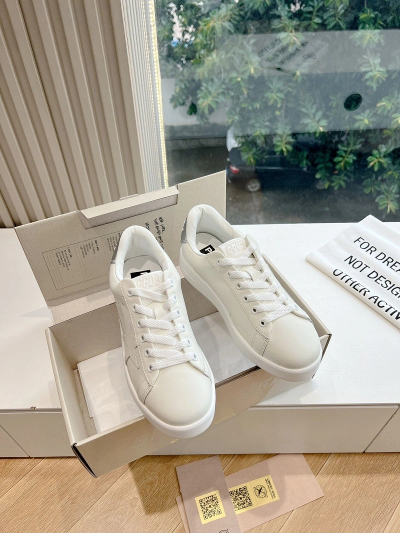 Comfortable Othxr Sneakers 214879