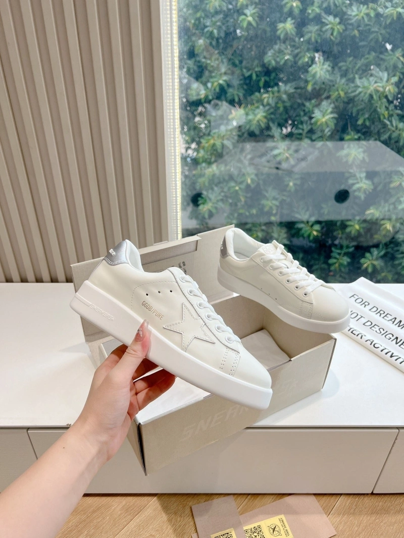 Comfortable Othxr Sneakers 214879