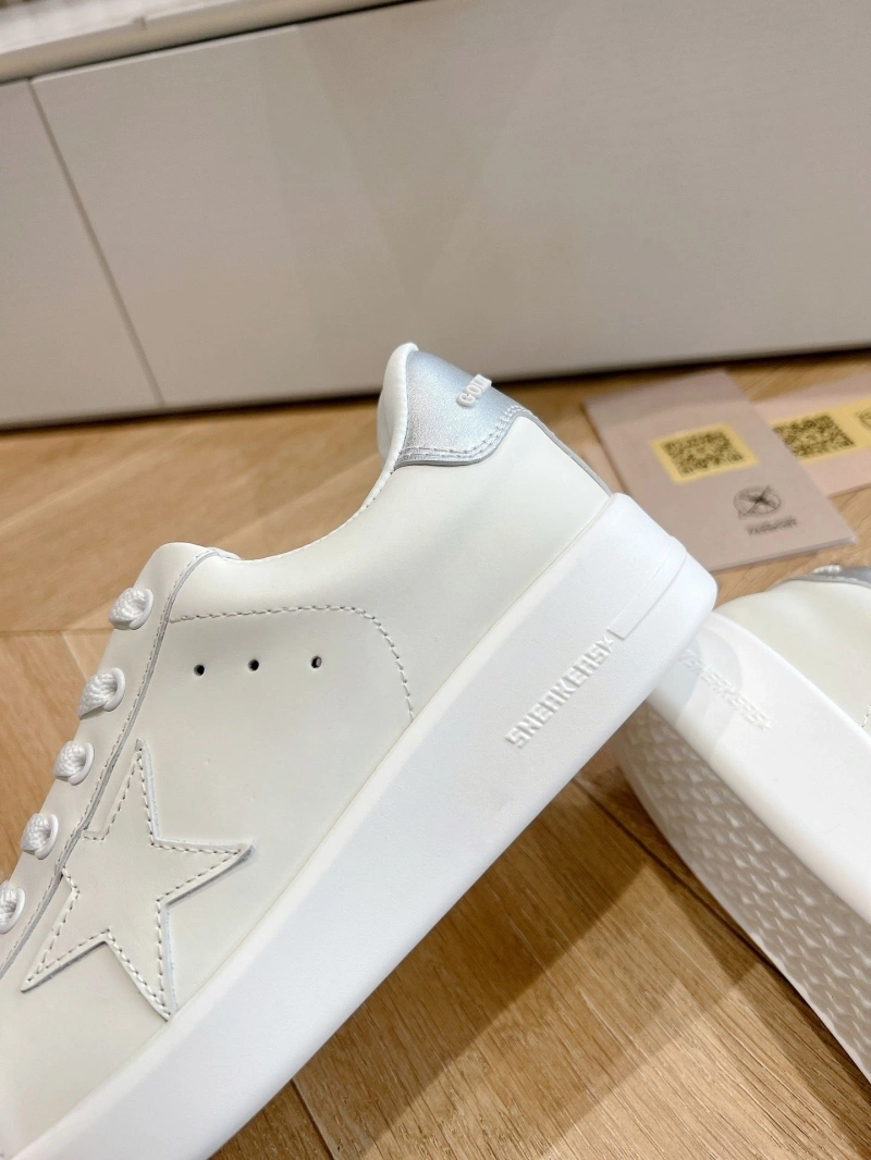 Comfortable Othxr Sneakers 214879