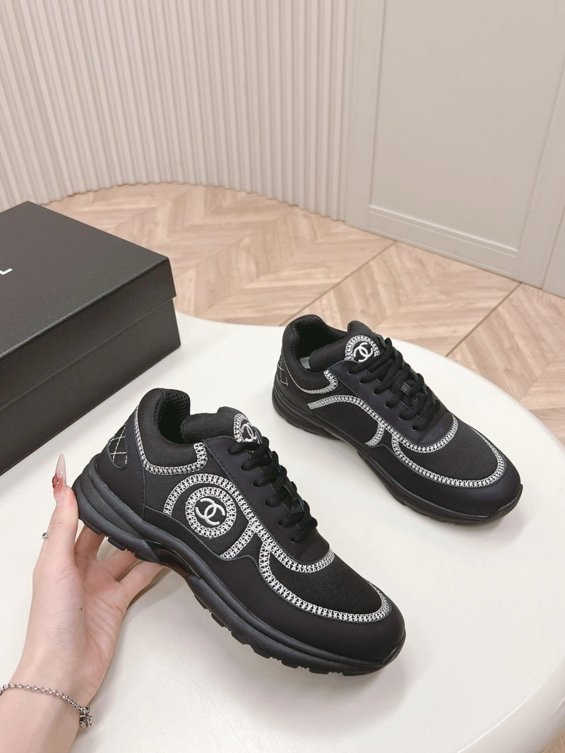 Practical Chxnxl Sneakers 126033