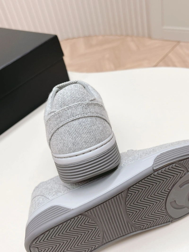 Comfortable Chxnxl Sneakers 126019