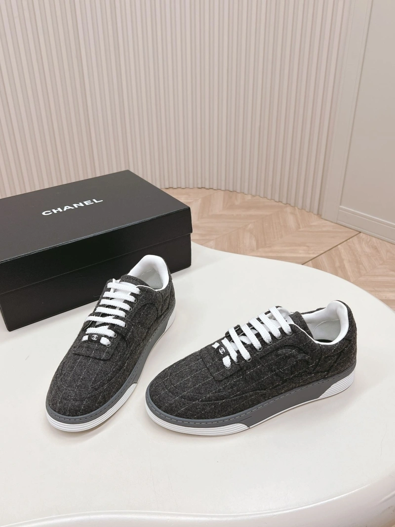 Chxnxl Sneakers Sophisticated 126020