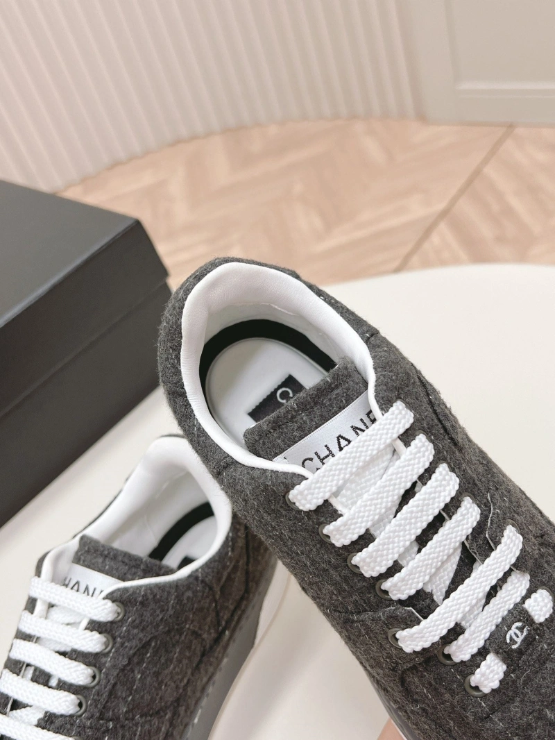 Chxnxl Sneakers Sophisticated 126020