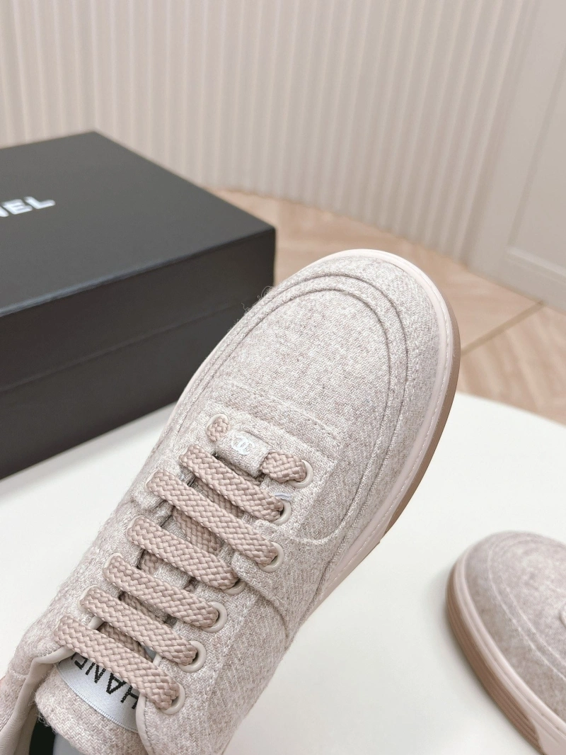 Unique Chxnxl Sneakers 126021