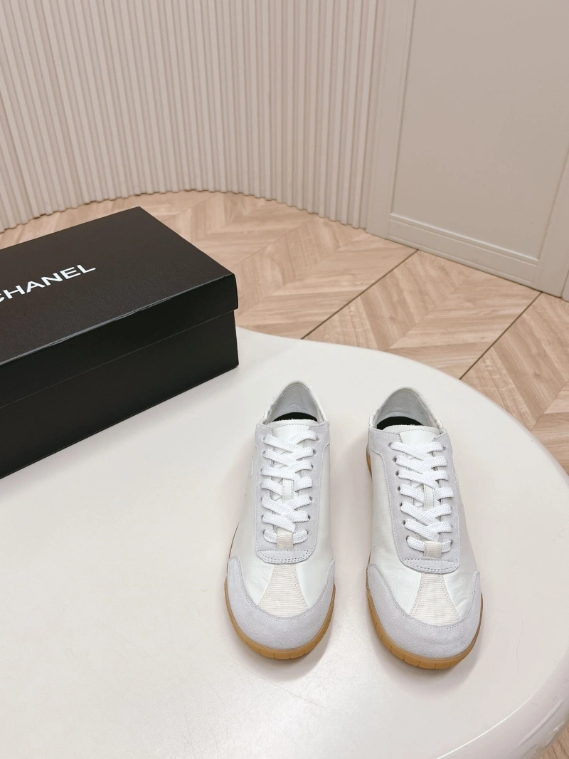 Efficient Chxnxl Sneakers 126017